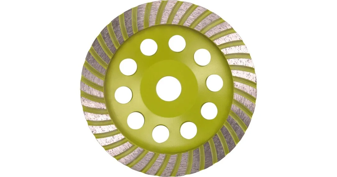 naradihornig-3114424